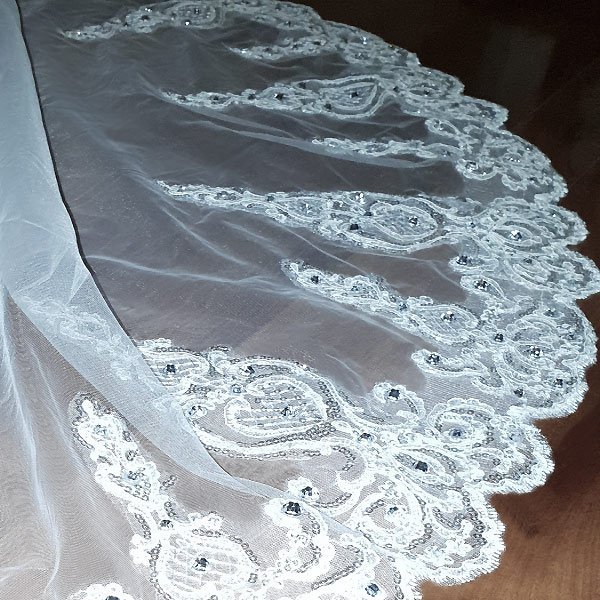 Long wedding veil