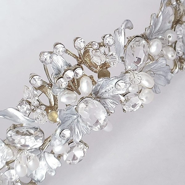 Alessandra Gold silver brushed leaf crown