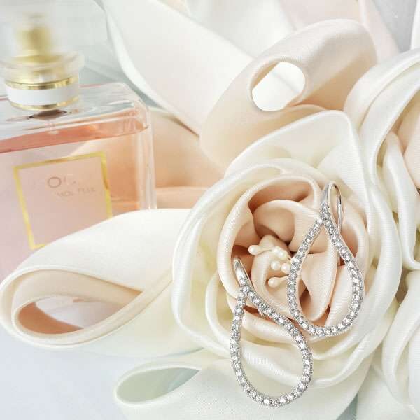 Crystal drop earrings