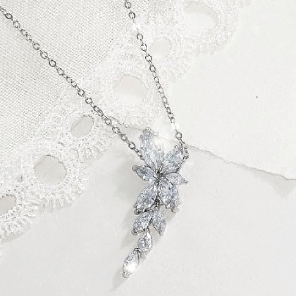Crystal necklace