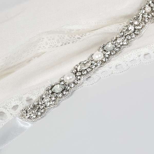 Opaque crystal wedding belt